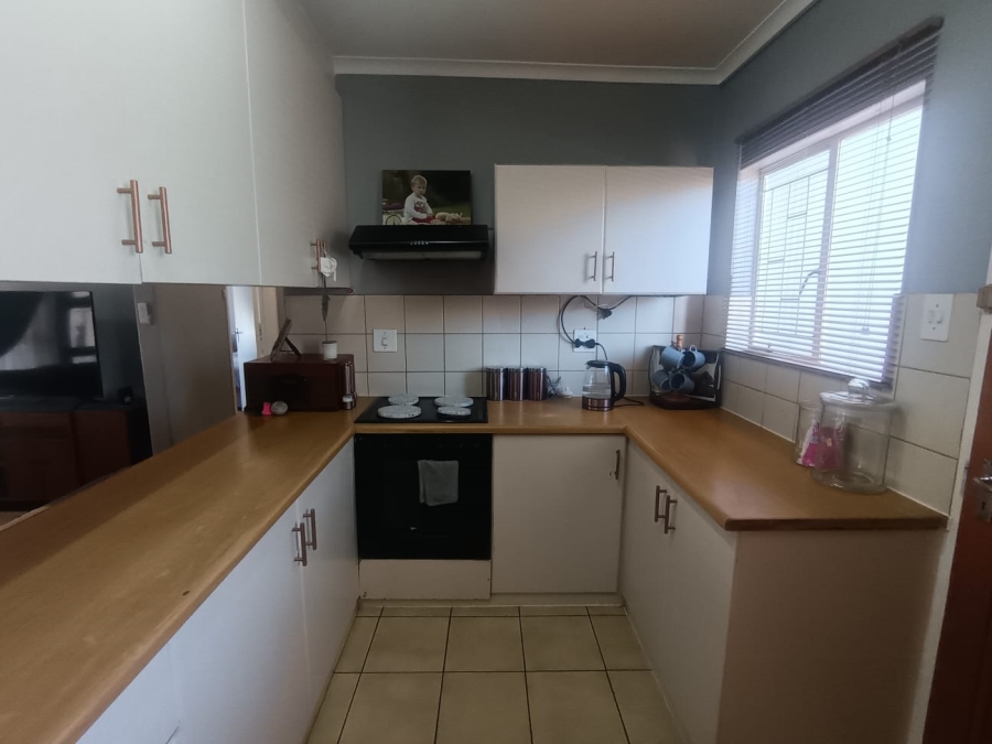 3 Bedroom Property for Sale in Minerva Gardens Northern Cape